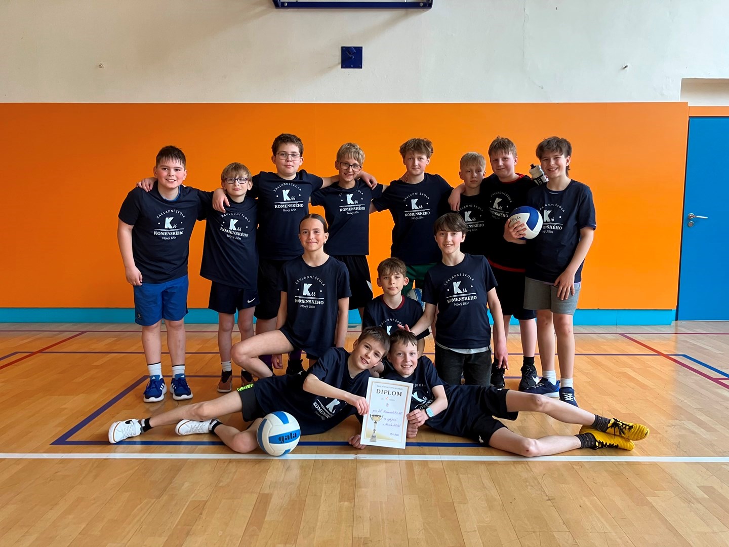 Vybíjená: naši čtvrťáci a páťáci slaví zlato a postup do okresního finále