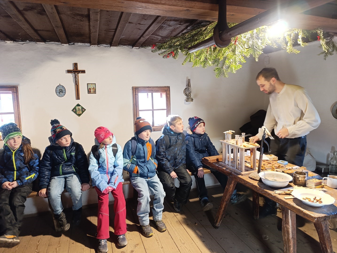 Vánoční dobrodružství 3. A, 3. B ve skanzenu v Rožnově pod Radhoštěm